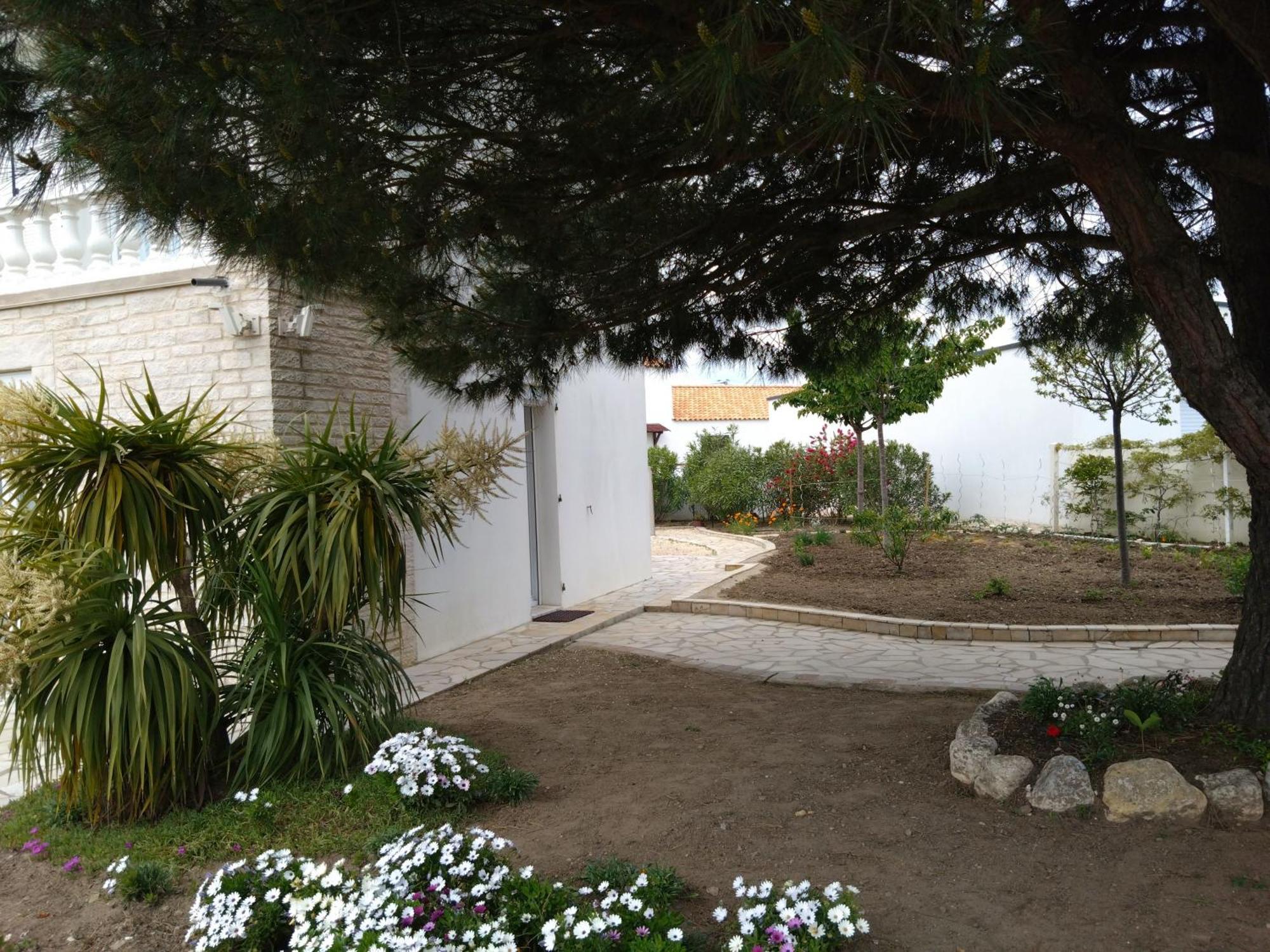 Maison Avec Jardin Prive サンティレール・ド・リエ エクステリア 写真